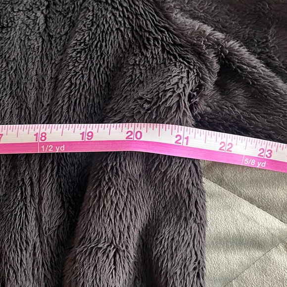 EUC The North Face Osito Jacket. Black with teal accents. Size XL - Picture 8 of 9